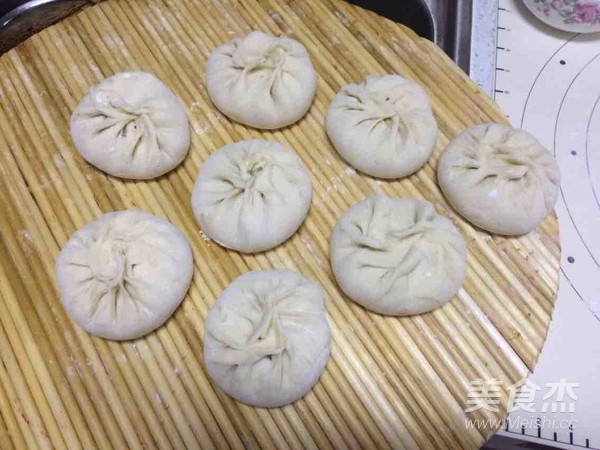 Onion Meat Dumplings recipe