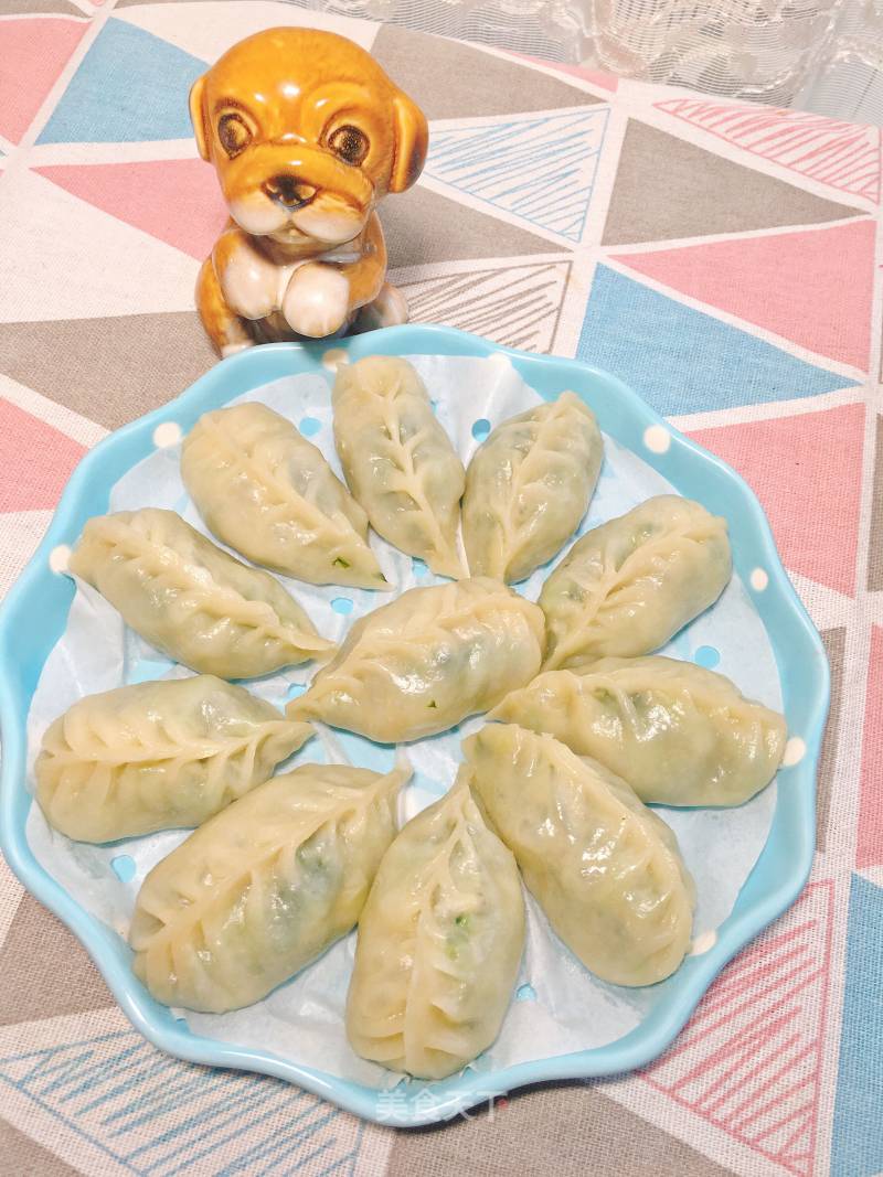 Steamed Dumplings with Seasonal Vegetables and Hot Noodles recipe