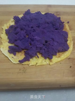 Egg Yolk Purple Potato Roll recipe