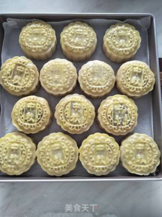 Five Kernel Moon Cakes recipe