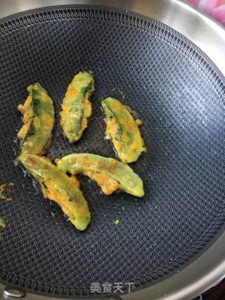 Fried Lentil Tongs with Pumpkin Batter recipe