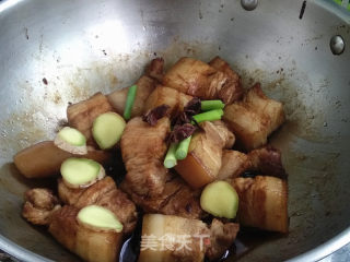 Braised Pork Stew with Lotus Root recipe