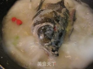 Fish Head Soup with Enoki Mushroom and Vermicelli recipe