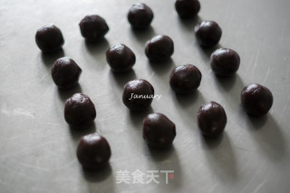 【shanghai】red Yeast Bamboo Charcoal Crisp recipe