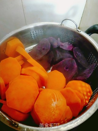 Taro Balls Fruit Fish recipe