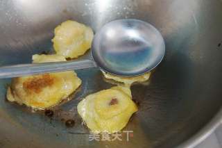 Pan Fried Sticky Bean Buns recipe