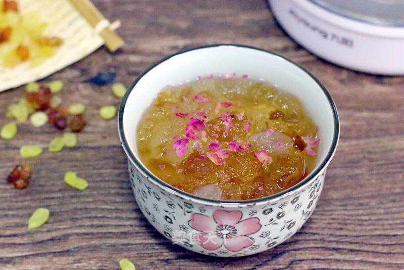 Peach Gum Snow Swallow Saponin Rice Soup recipe