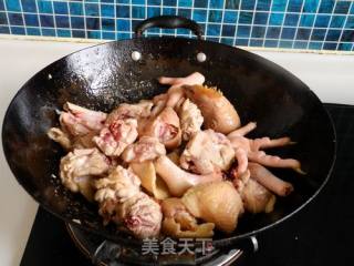 Chicken Stewed Hazel Mushroom recipe