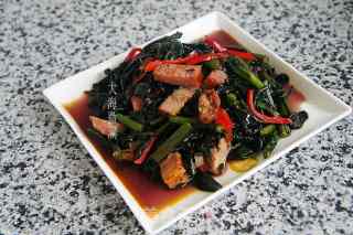 Stir-fried Pork with Red Amaranth recipe