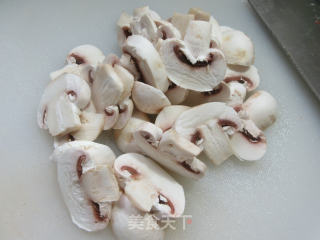 Chicken Breast and Mushroom Soup recipe