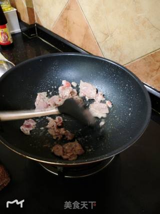 Fried Noodles with Beef and Egg in Oyster Sauce recipe