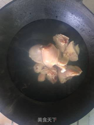 Astragalus and Wolfberry Stewed Chicken Soup recipe