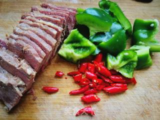 Food: Stir-fried Beef with Vegetable Pepper recipe