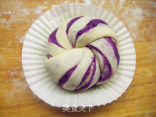Purple Sweet Potato Bread Roll recipe