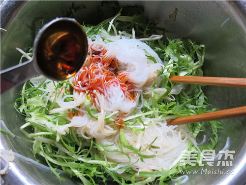 Cold Bitter Chrysanthemum Flammulina recipe