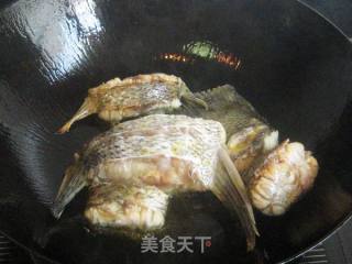 Braised Sea Bass with Radish recipe