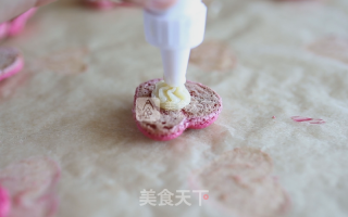 Peach Heart Vanilla Macaron-chinese Valentine's Day Special recipe