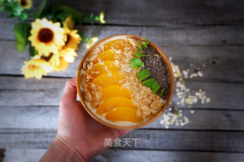 Yellow Peach Chia Seed Breakfast Bowl recipe