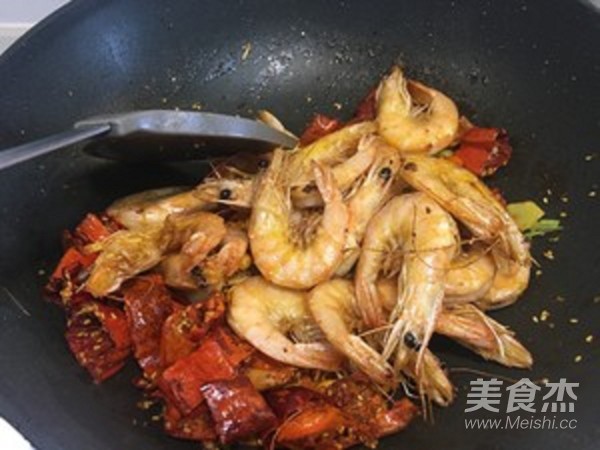 Spicy Shrimp with Crispy Pepper recipe