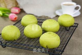 How to Make Matcha Yolk Cake recipe