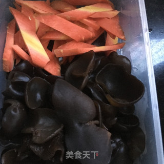 Stir-fried Vegetables with Fungus recipe