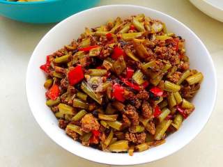 Stir-fried Minced Pork with Capers recipe