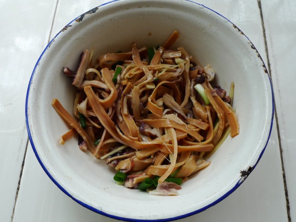 Snake Gourd Fried Squid recipe