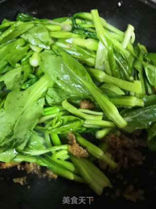 Stir-fried Choy Sum with Oil Dumpling recipe