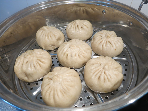 Chive Pork Steamed Bun recipe