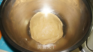 Cantonese-style White Bean Paste Cranberry Mooncakes recipe