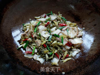 Stir-fried Pork Belly with Sauerkraut recipe