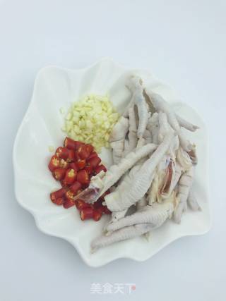 Beer Boiled Chicken Feet recipe