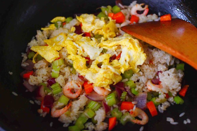 Fried Rice with Shrimp, Celery and Egg recipe