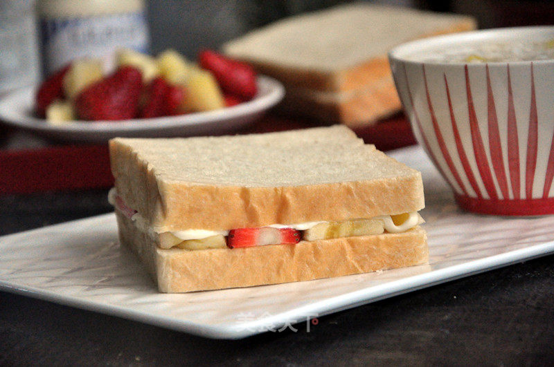 Fruit Sandwich recipe