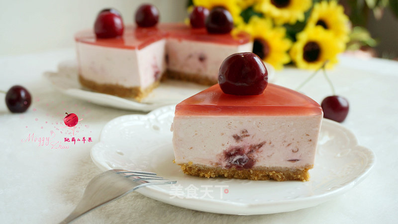 No Bake Cherry Sauce Cheesecake recipe