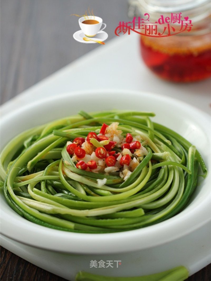 Cold Garlic Sprouts recipe