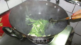 【wooden Cuisine】green Pepper Hot and Sour Potato Shreds recipe