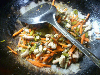 Stir-fried Pork Belly with Sauerkraut and Carrot recipe