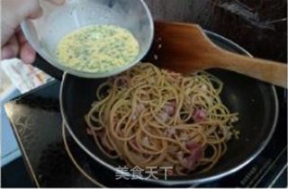 Classic Italian Meal-spaghetti À La Carbonara recipe