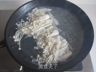 Stir-fried Enoki Mushrooms recipe