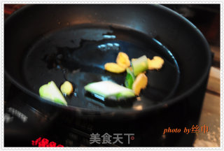 Grilled Ribs with Ginkgo Taro recipe