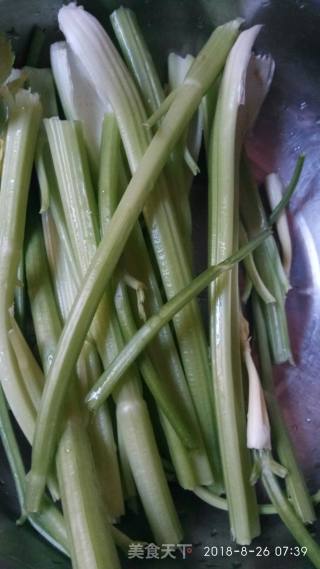 Celery Mix Pork Slices recipe