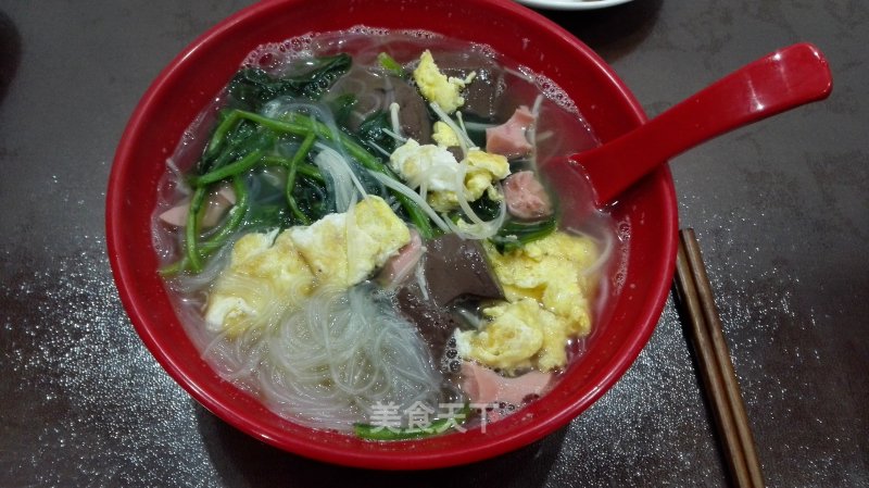 Simple Version of Duck Blood Vermicelli Soup