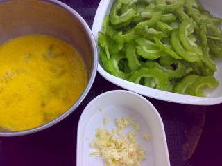 Bitter Gourd Scrambled Eggs recipe
