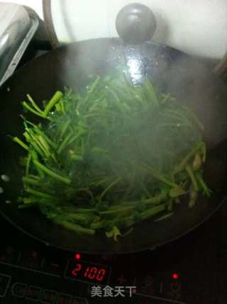 Celery Sprouts Fried Garlic Sprouts recipe