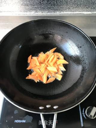 Vegetarian Fried Lettuce recipe