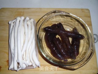 Fresh Mushroom Sea Cucumber Stew recipe