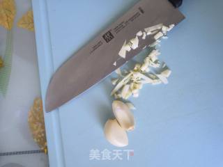 Spinach with Sesame Sauce recipe