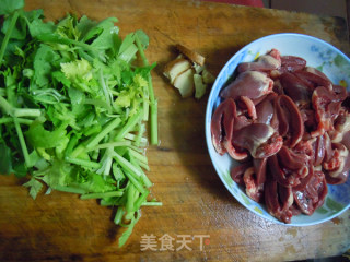 【cumin Duck Heart】---the First Dish of The New Year's Eve,'wish Things Come True' recipe