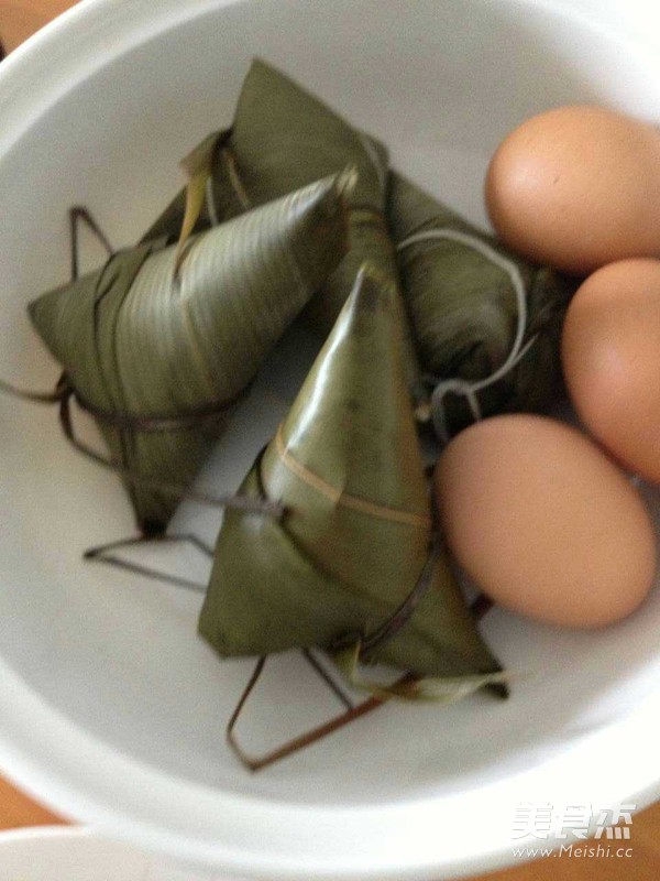 Homemade Candied Date Zongzi recipe